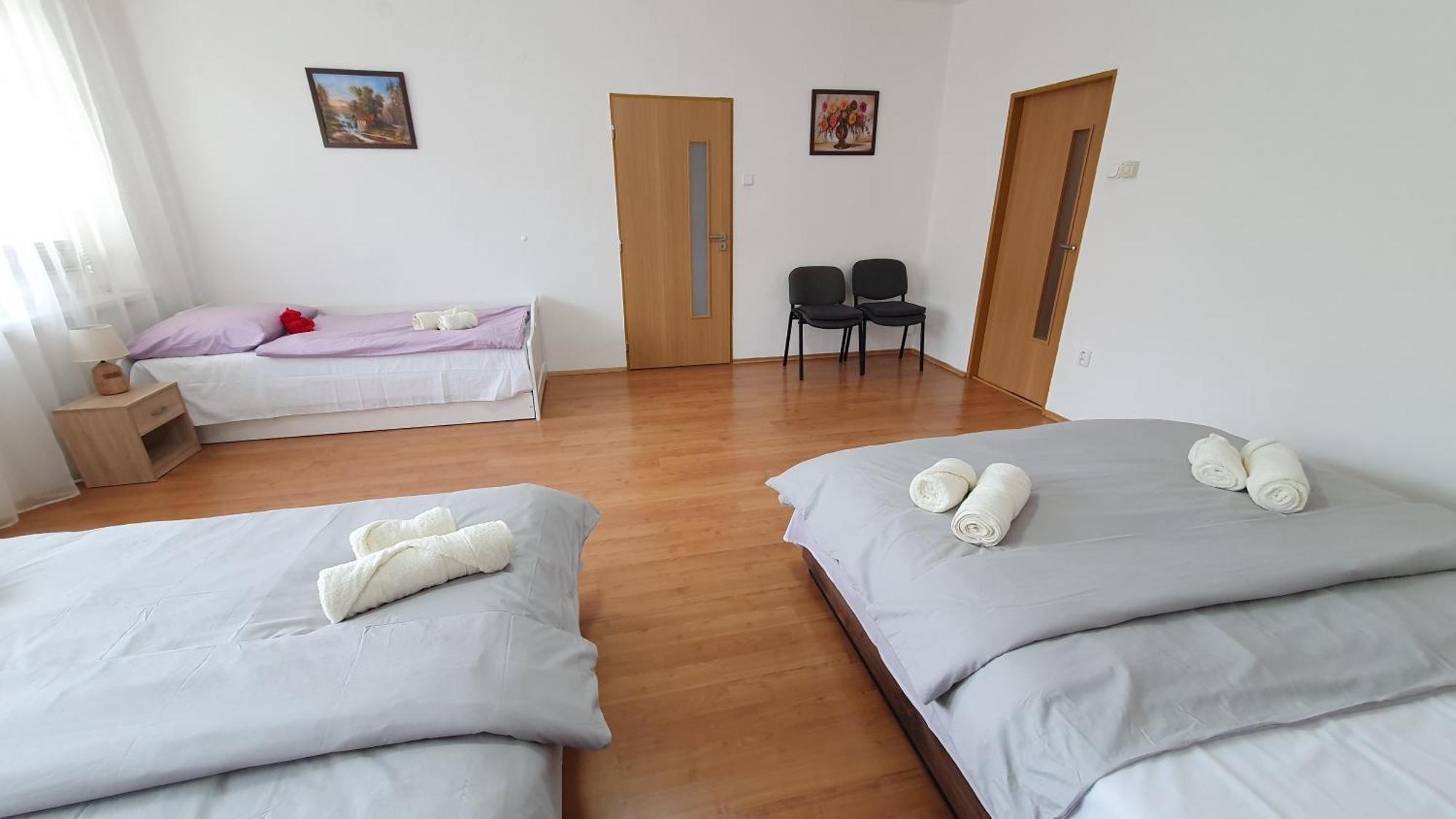 Lilly Home 36 Znojmo Luaran gambar